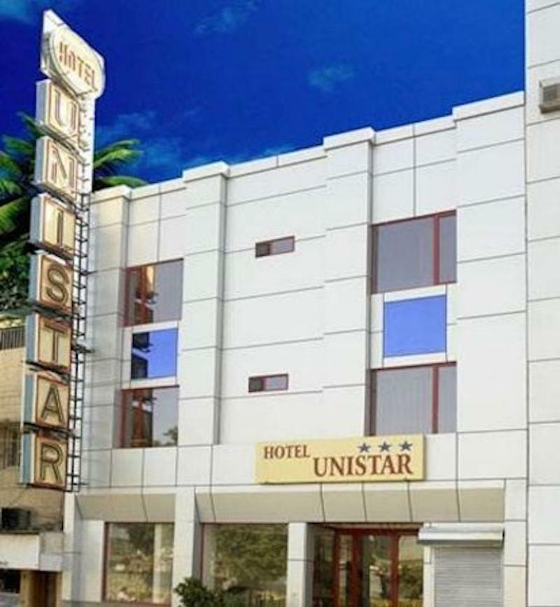 Hotel Unistar New Delhi Exterior photo